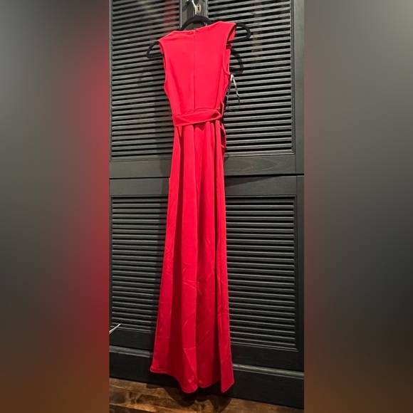 Elegant Office Work Sleeveless Belted Red Jumpsuit Romper NWT - Picture 3 of 9